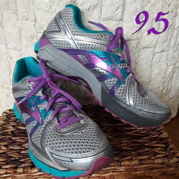 brooks pure cadence mens sale